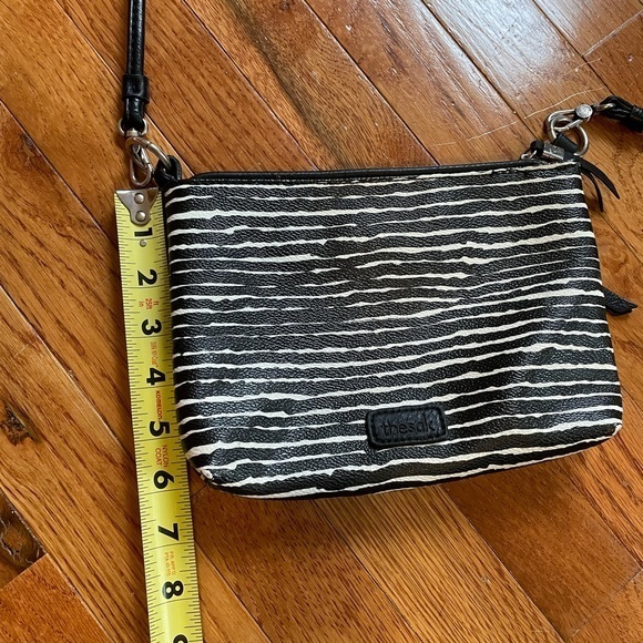 The Sak Hasley Mini Crossbody in moonlight ripple vegan leather - Picture 6 of 10